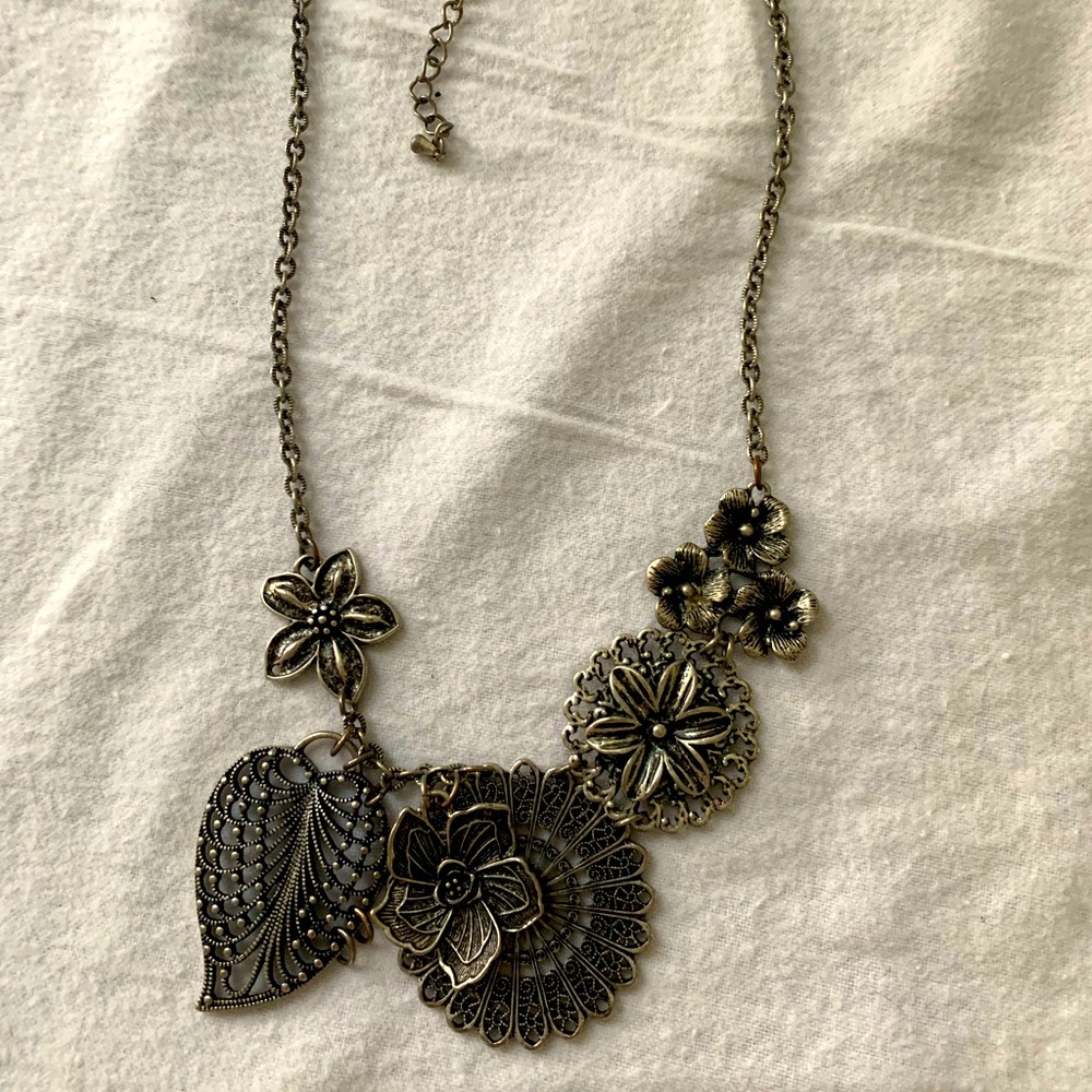 Vintage Floral Bouquet Necklace